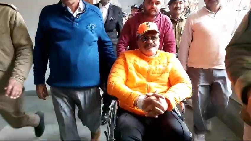 चैंपियन प्रणव सिंह को लेकर जेल प्रशासन परेशान
